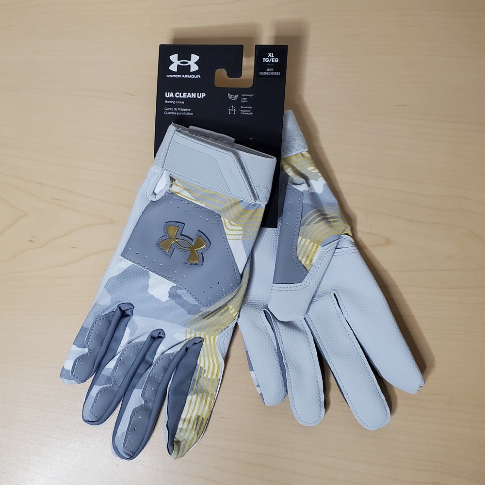 Under Armour UA Clean Up Size XL Baseball Batting Gloves Grey Camo